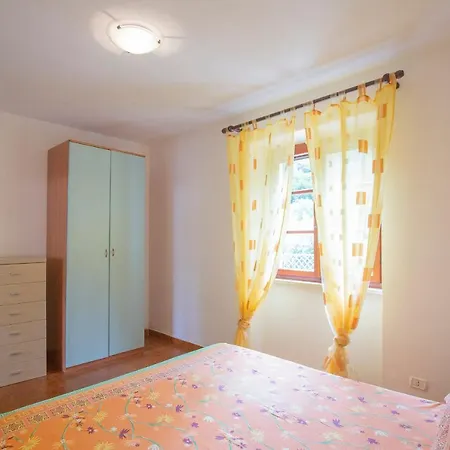 Casa Emma - Helloelba مارشيانا
